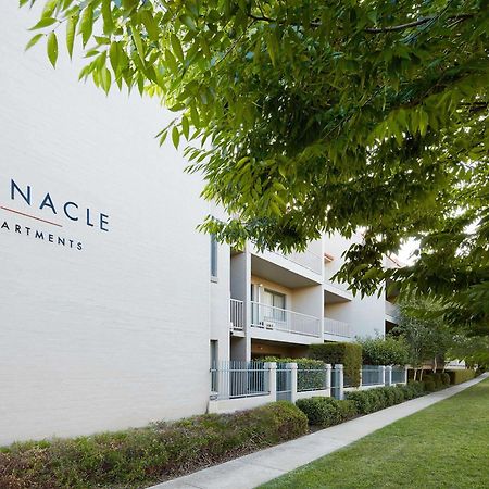Pinnacle Apartments Канберра Экстерьер фото